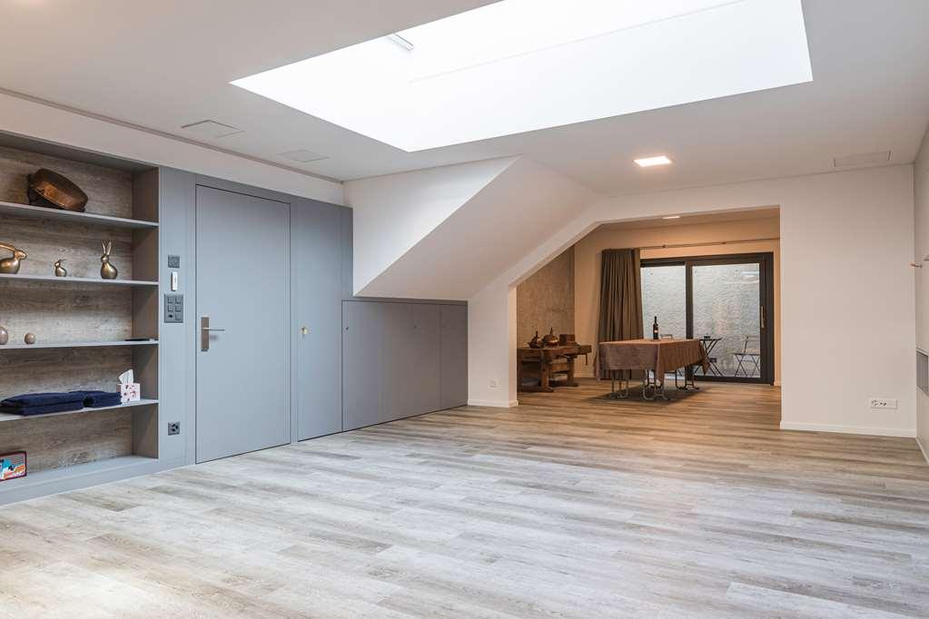 Apartment In Chalet Pizzo Fiamma Zermatt Kamer foto